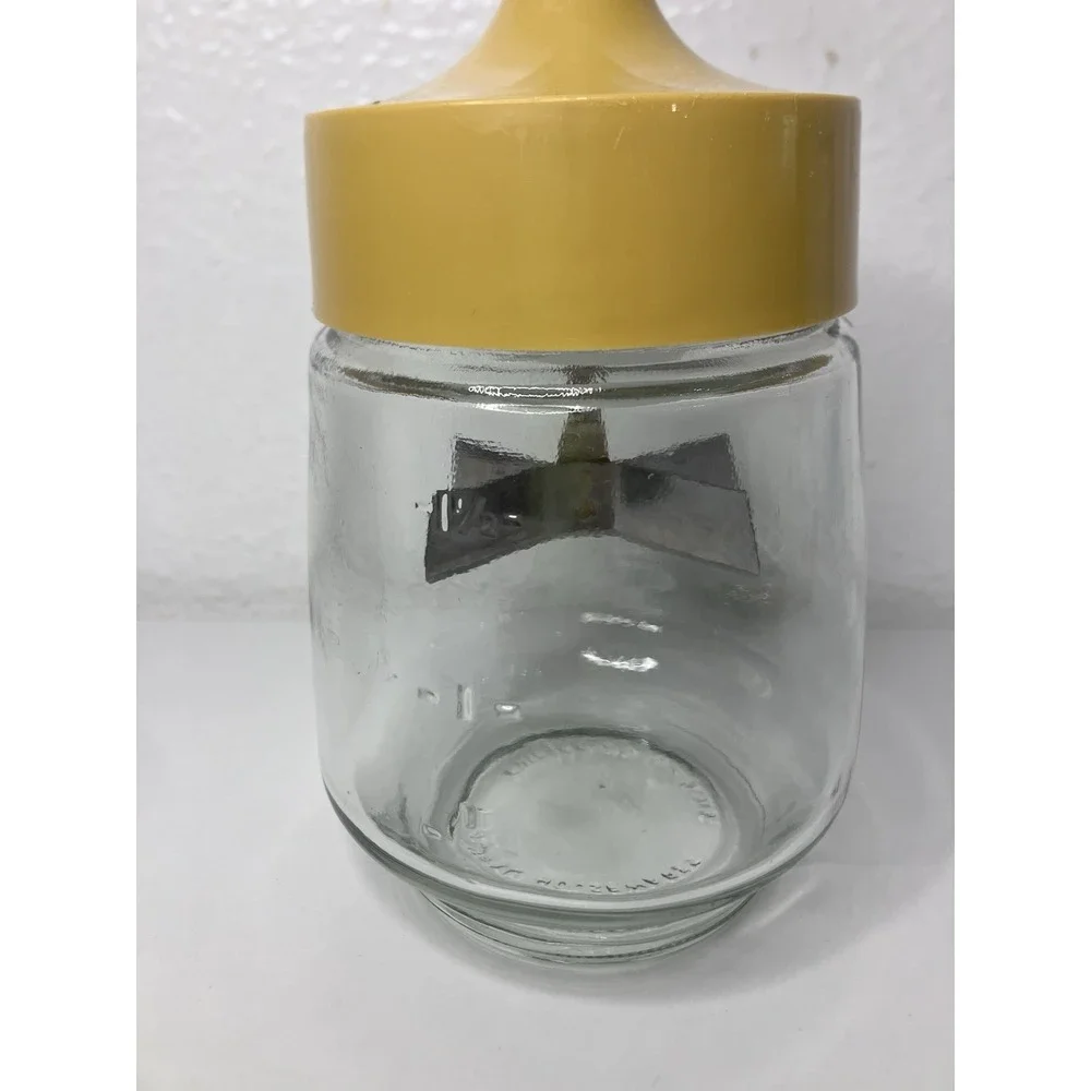 VTG Federal Housewares Yellow Handled Onion Nut Food Chopper Jar Made In USA